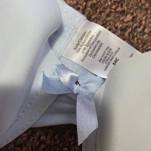 Push up bra! - Picture 2 of 5